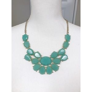 Francesca's Collections Jewelry - Francesca’s bib necklace Francesca's Collections Jewelry - Francesca’s bib necklace